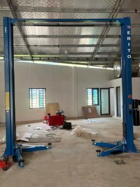 CẦU NÂNG 2 TRỤ CÓ CỔNG 4,5 TẤN ER-TC45A