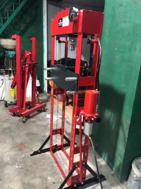MÁY ÉP THỦY LỰC 30 TẤN BƠM TAY E5930CA