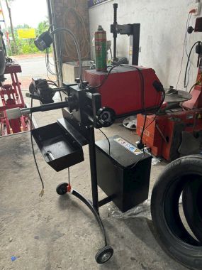 THIẾT BỊ TIỆN LÁNG ĐĨA PHANH (XE TẢI NHỎ VÀ XE CON) ER-602A