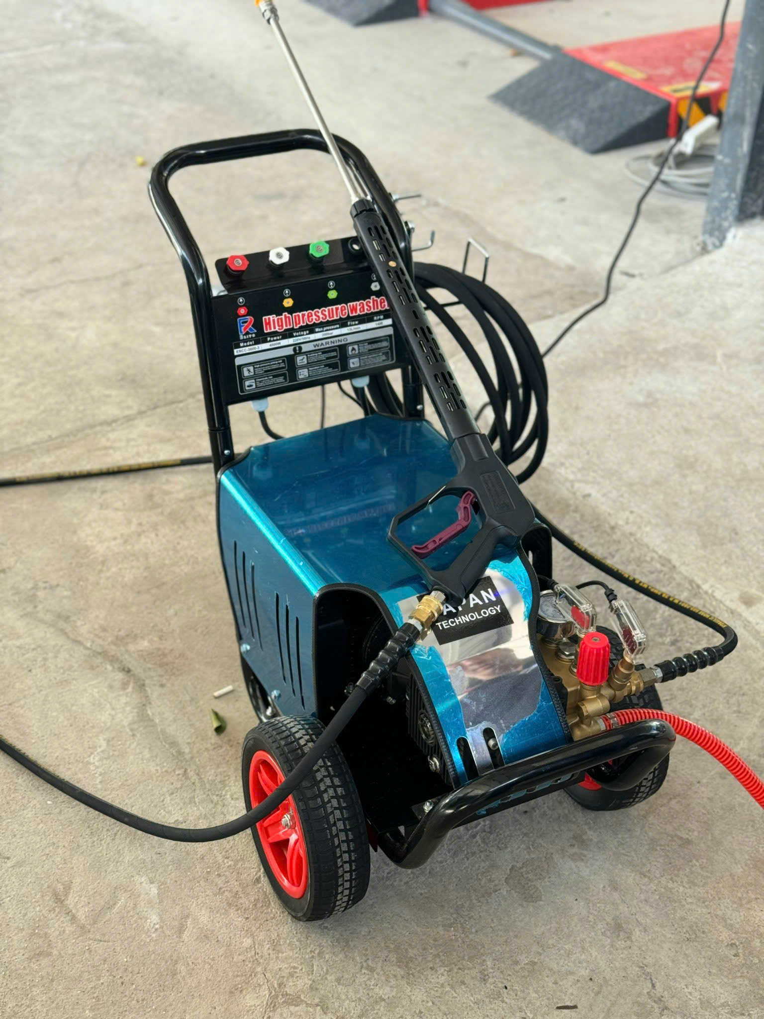 MÁY RỬA XE ÁP LỰC CAO BA PHA ERCC-3600-1